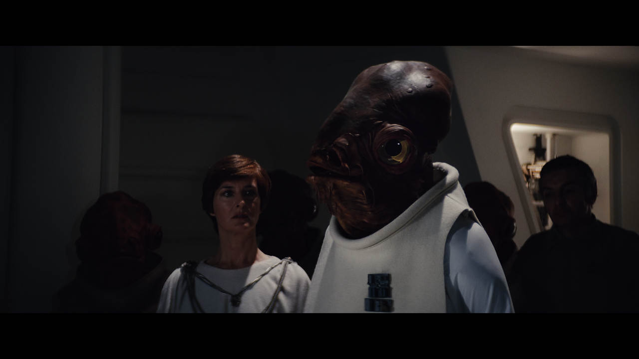 Star Wars - Episode VI - Return of the Jedi.mkv_snapshot_00.49.57_[2022.05.22_20.37.19]