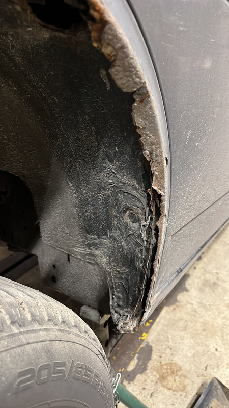 ABDF4EA7-3767-4242-8DA5-5DCC830F1903