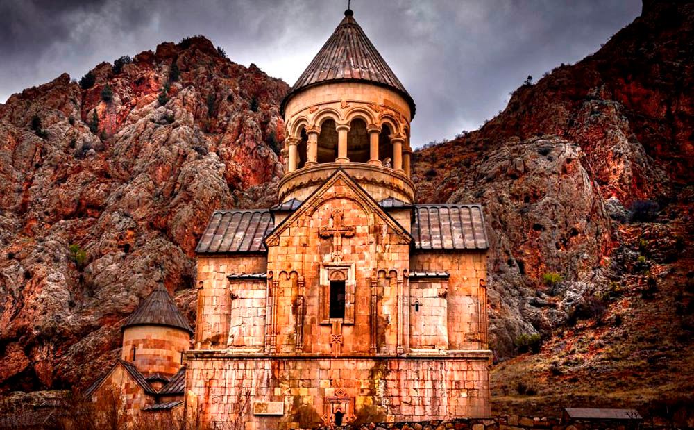 სომხეთის ეკლესია