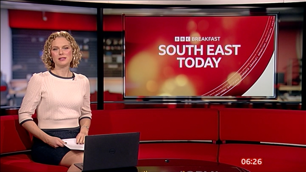 01.06 - 06.00.00 - Breakfast. The BBC's Breakfast programme features ....ts_snapshot_06.48.201
