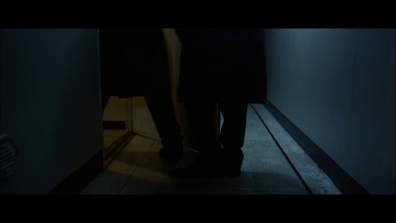 Enemies-In-Law-2015-Hindi-Multi-WEBRip-1080p-AVC-AAC-2ch-mkv-0003