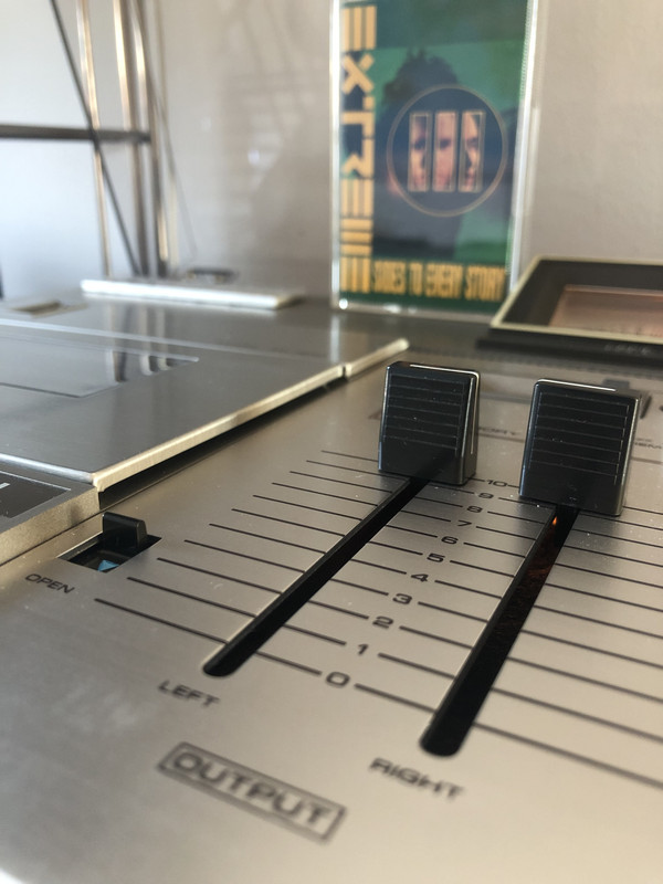 F0AFAC57-B505-4D11-A972-A786A1E4A9AC