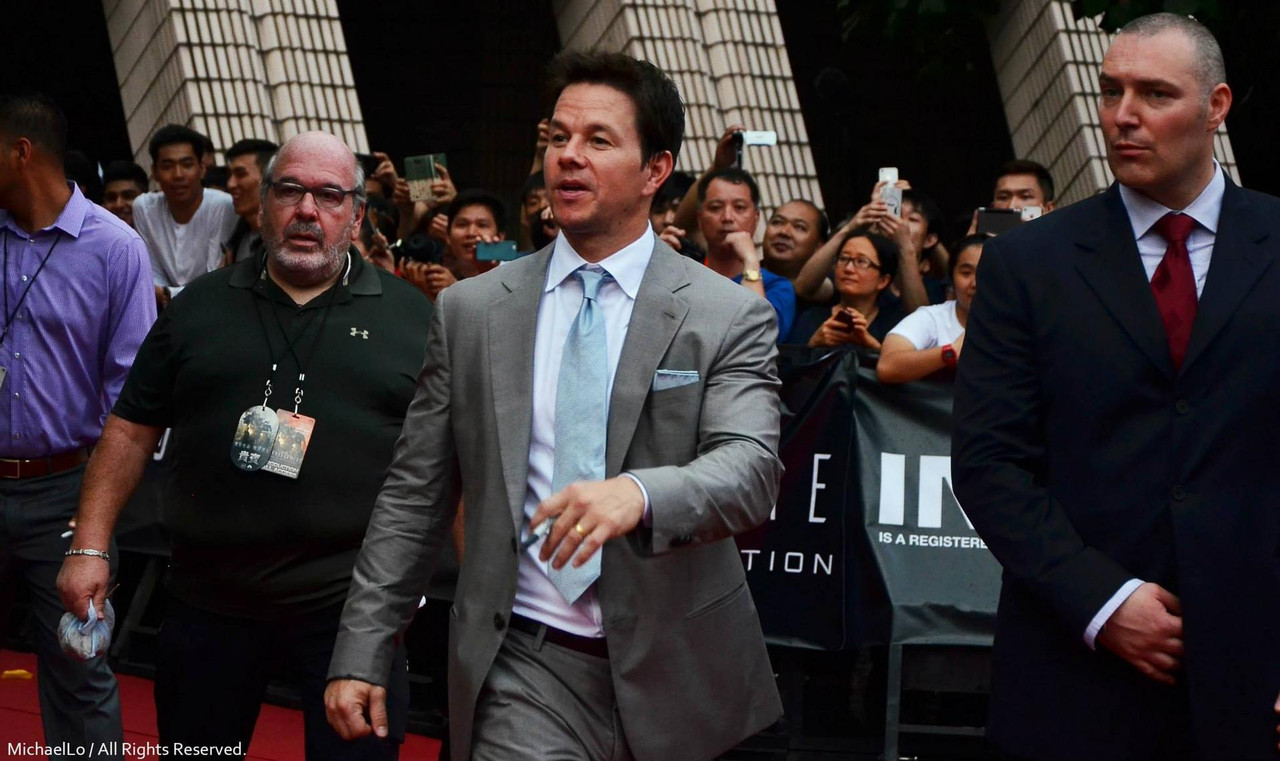 27446703d1403194581-tf4-age-extinction-premiere-