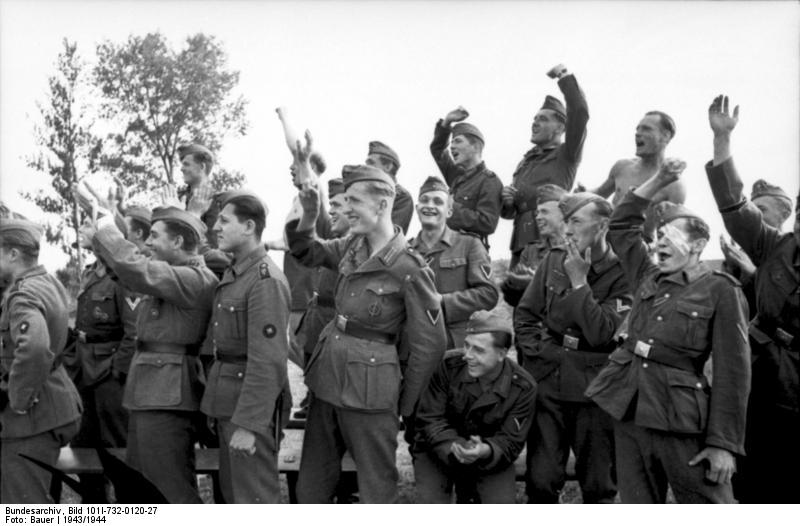 Soldados de la división Großdeutschland Soldados de la división Großdeutschland