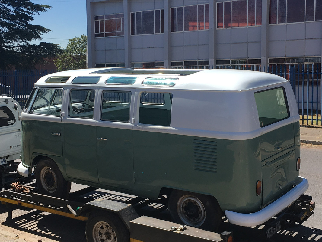 1009B2C9-B5F8-4F4B-826C-04B386BF0AE9