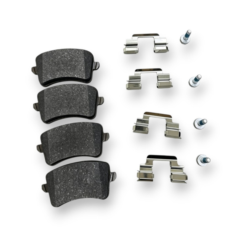 Audi Braking System Series Rear Brake Pad Belakang for A4 B8 B8.5 A5 Sportback Q5 1.8 2.0 TFSI Quattro (OE: 8K0698451A / 8K0698451B / 8K0698451C / 8K0698451D)