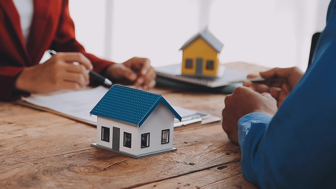 Is Selling Your Home Using A "We Buy Houses" Company A Good Strategy?