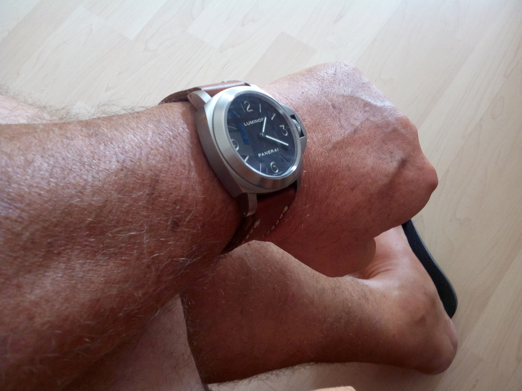 La Panerai du jour - Tome XI - Page 6 IMG-20100202-215531