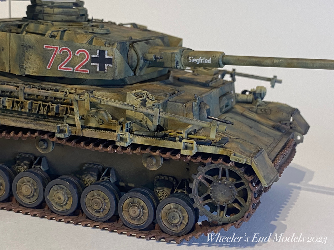 1-35-Border-Model-Panzer-IV-Ausf-J0009.j