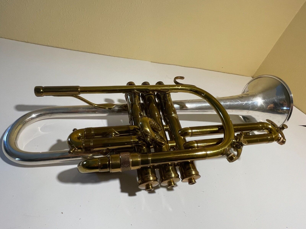 King 1934 Master Silvertone Cornet sn 168196 (5)