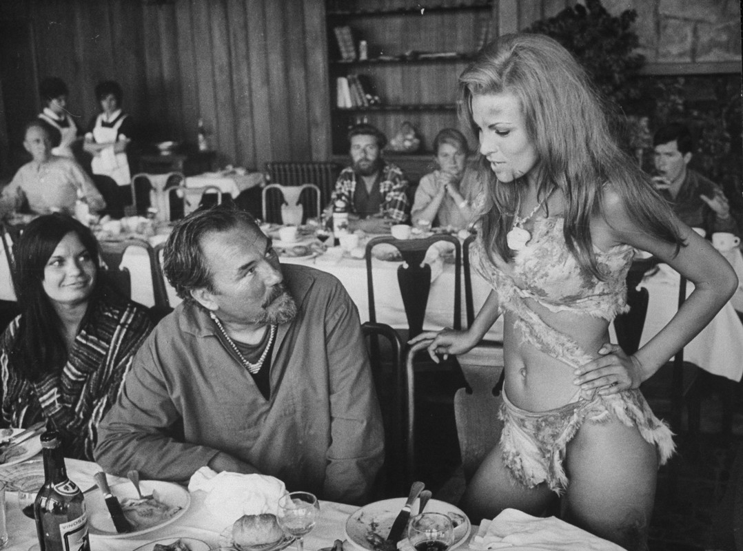 raquel_welch_c80