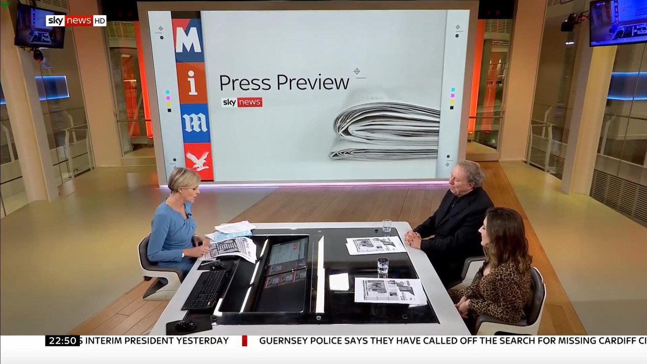 24 January - 22.00.00 - Sky News At 10. Anna Botting with the ma