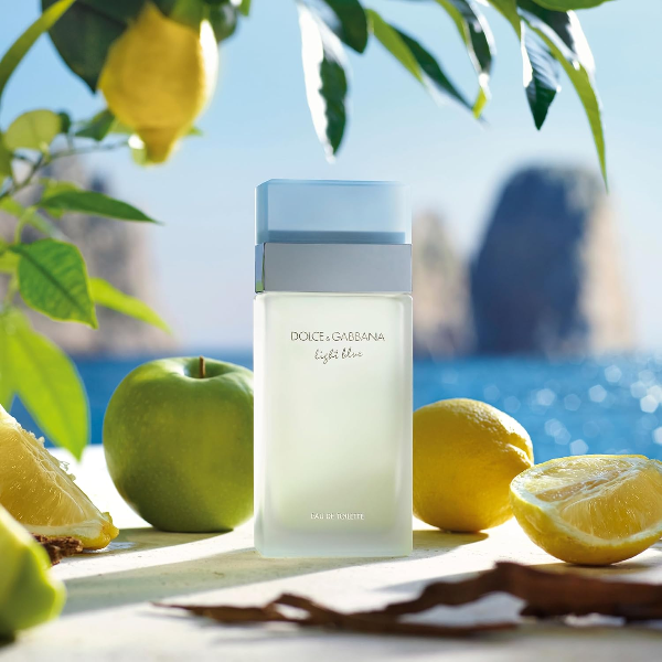Dolce & Gabbana Light Blue bottle