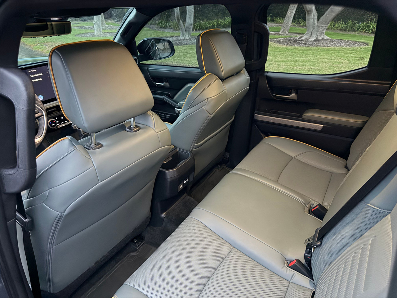 Vehicle thumbnail 20