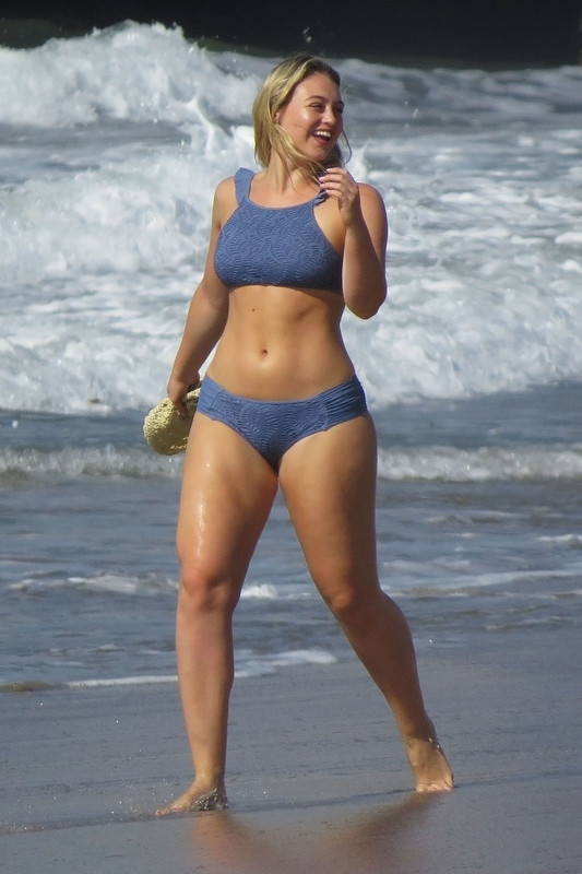 iskra-lawrence-at-swimwear-and-bikini-photoshoot-in-santa-monica