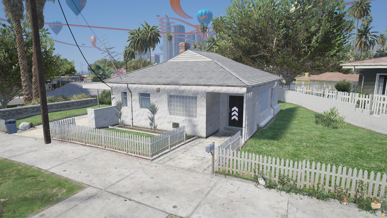 East Mirror Drive 1 Mid-End Apartment Interior, Occupancy: True