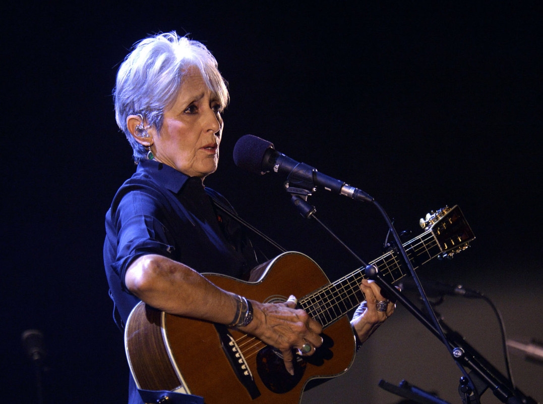 Joan Baez