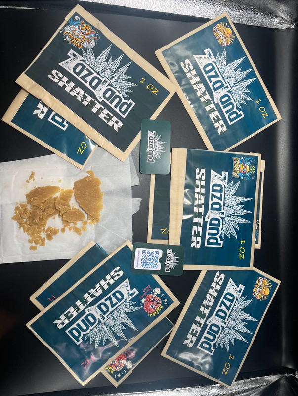 ZazaLand Live Resin Shatter