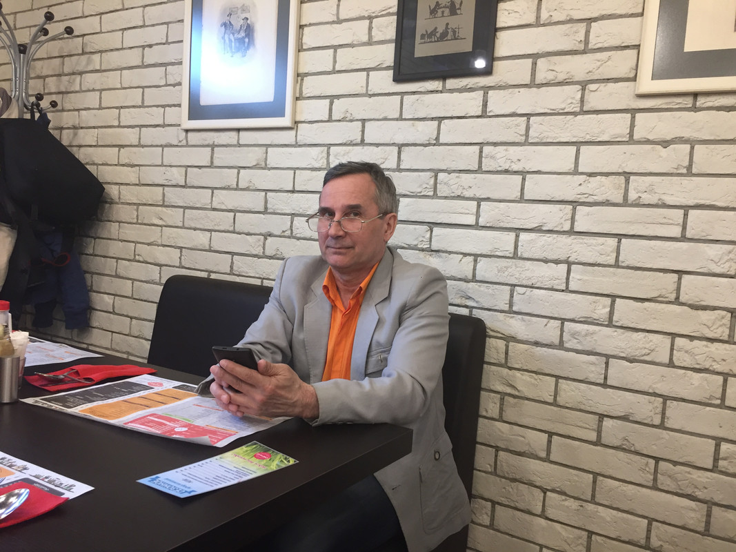 1309303A-5DCE-4CA5-9D18-4D7E9AA2193F