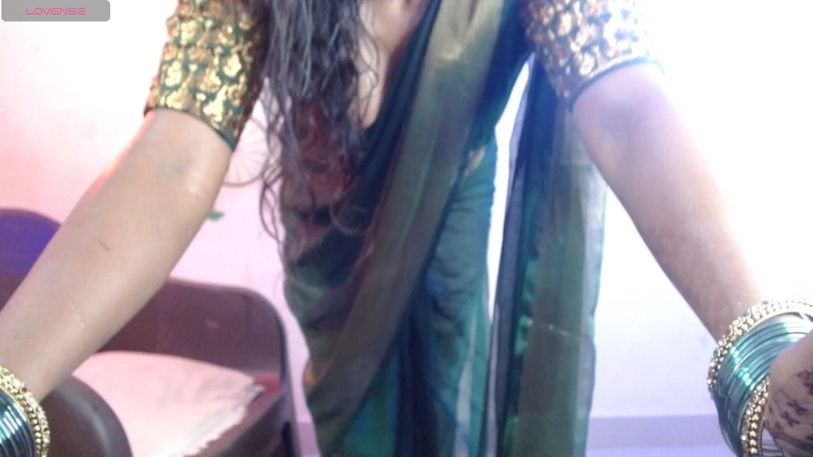 Saneem_sweety Webcam Show.mp4_snapshot_02.47.267