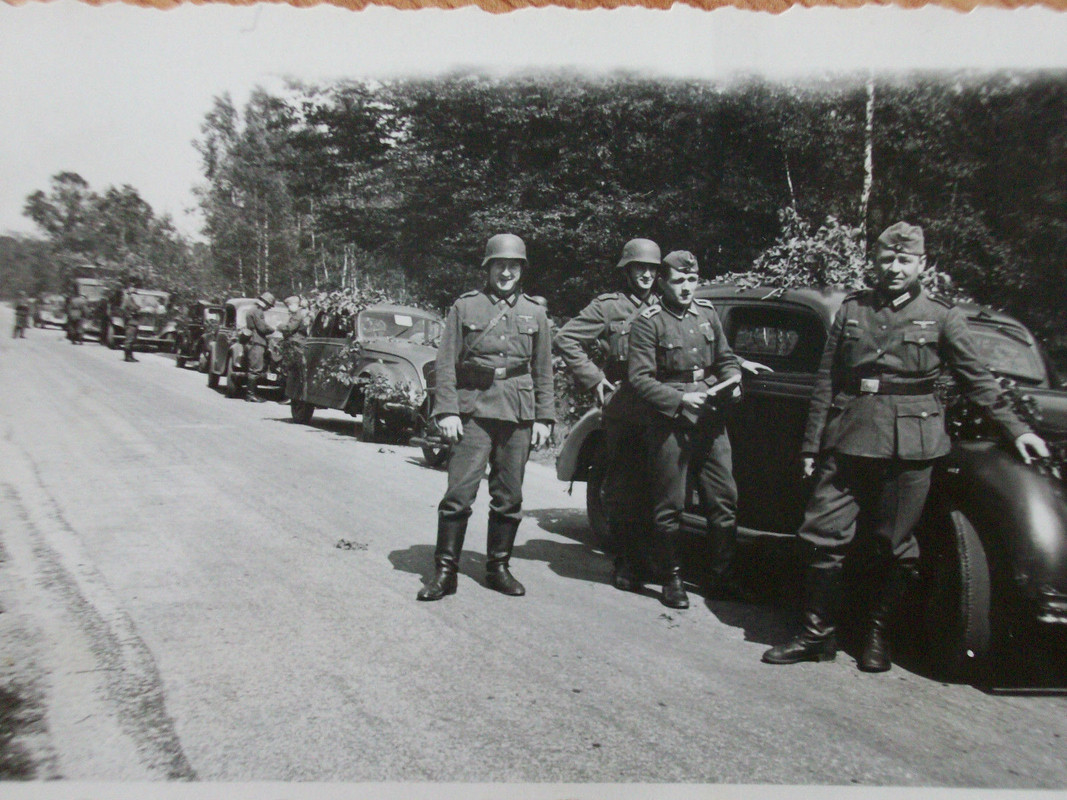 Vormarsch Finnland 1941, französische Beute PKW 