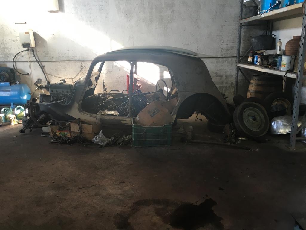 0521F2F5-94C7-42F5-BEE2-97598D3FA5E0