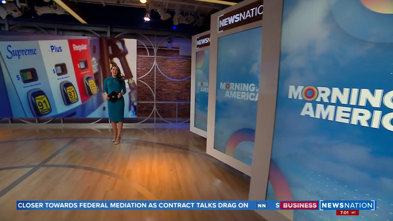 10.18 - 12.00.00 - Morning In America With Adrienne  ᴸᶦᵛᵉ. Start Your...-1.m4v_snapshot_02.02.30.976