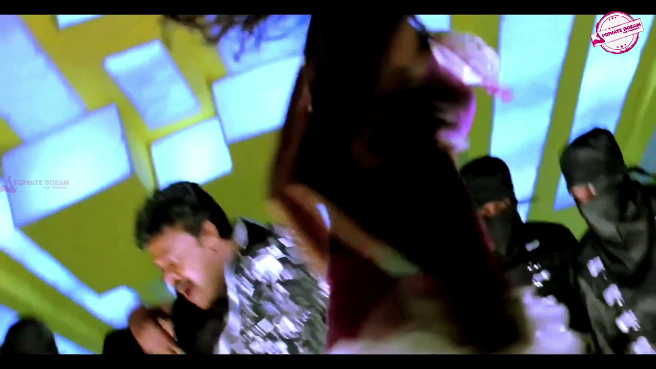 vlcsnap-2021-10-21-00h33m53s355