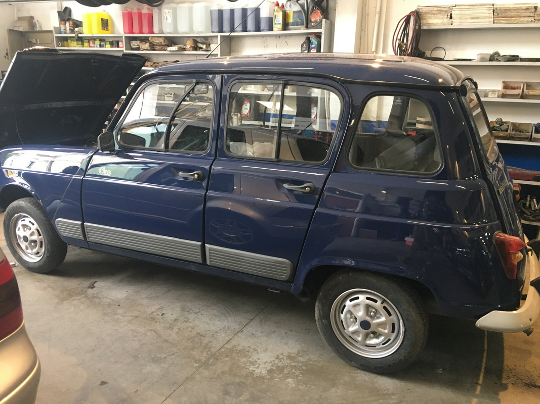 7ECF3879-8DBC-4D4F-913F-CCFF0764CF5B