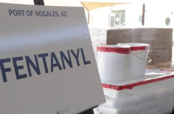 Detienen a narcomenudista en Tijuana; portaba 60 mil pastillas de fentanilo