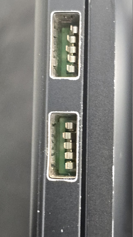 2×Usb Port Damage