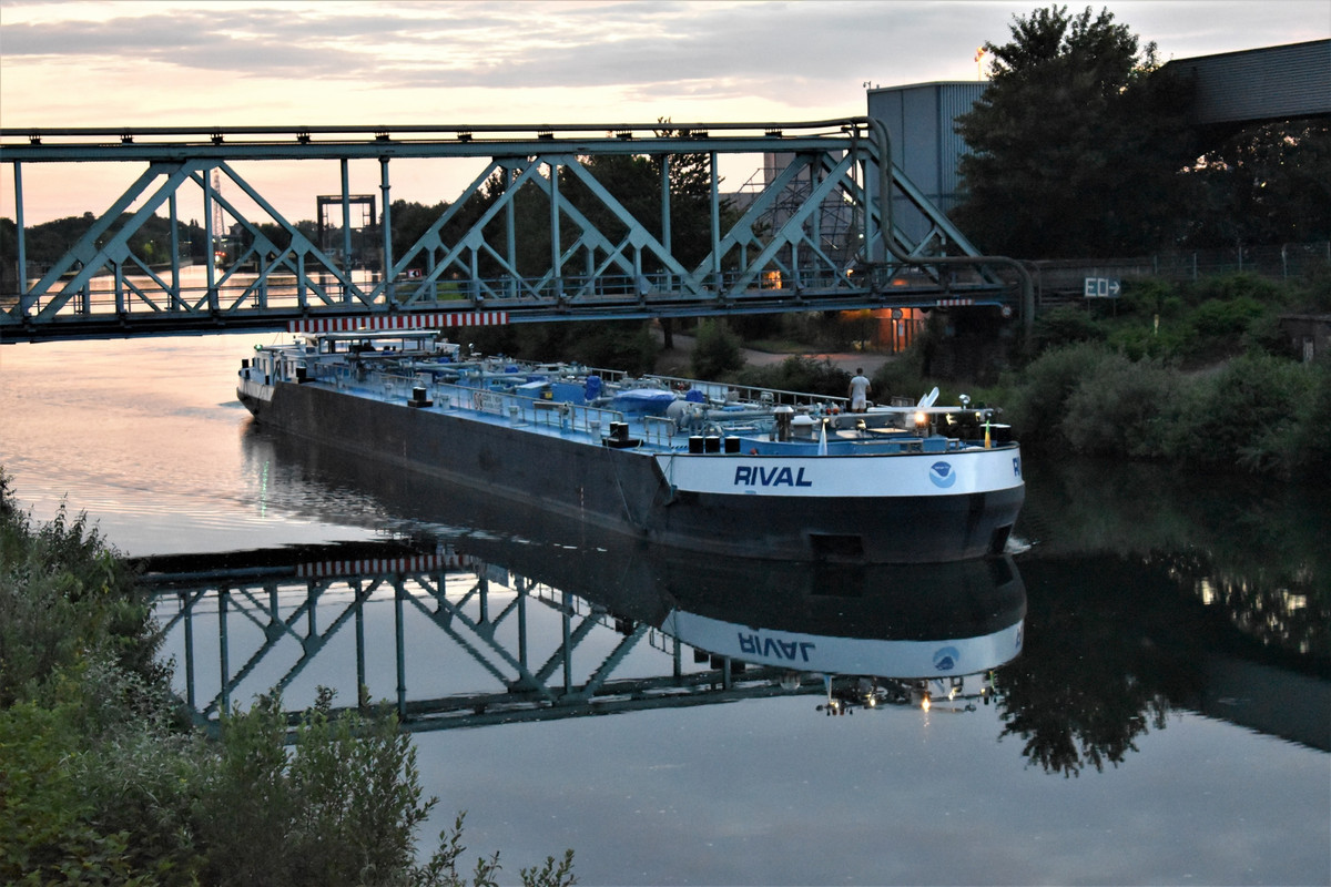 2022.06.21 RHK Rival 02 (1940x1293)