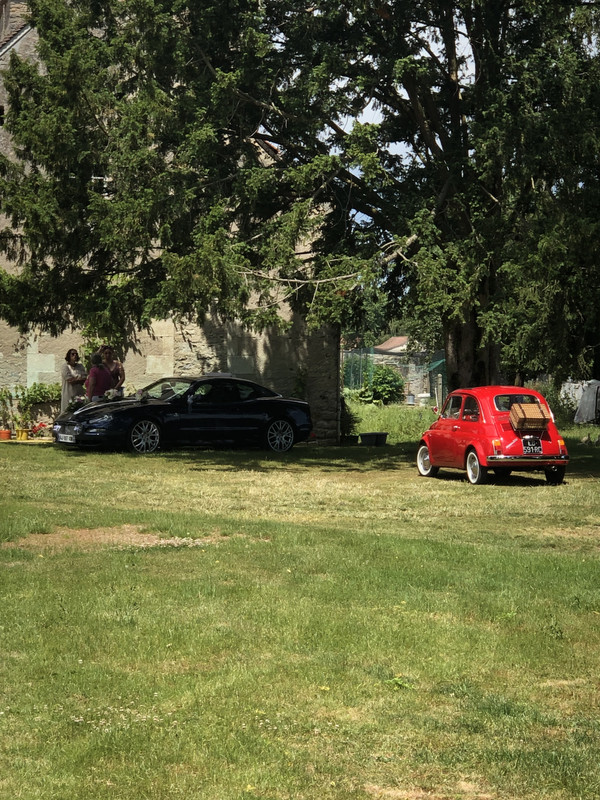 B34687E8-28E1-49DA-86E1-170DD0DDB403