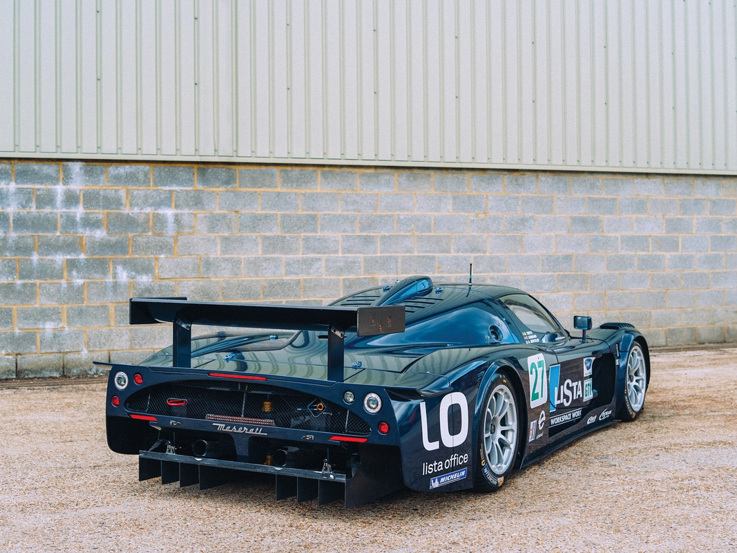 2006 Maserati MC12 GT1 (13)