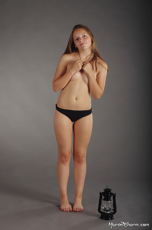 MarvelCharm_Nika-Halloween-2016-115