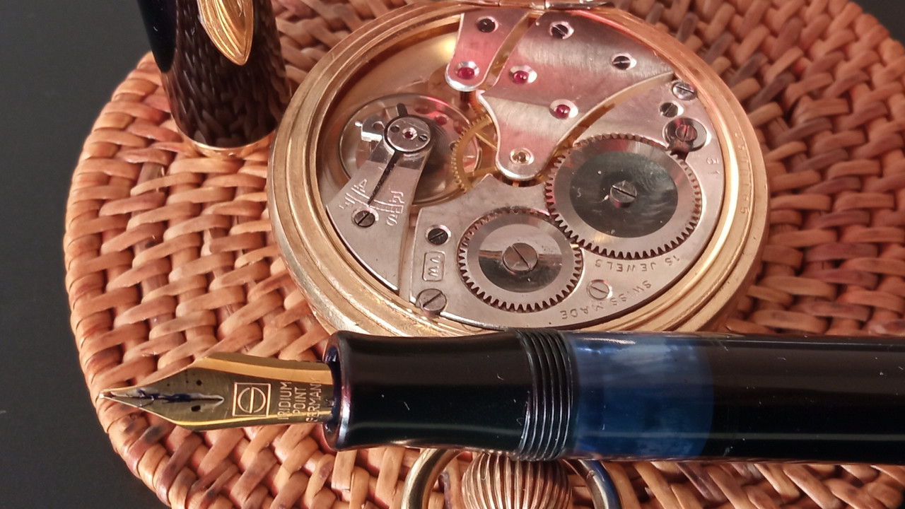 Feu de Stylos... et Montres - tome 3 - Page 10 IMG-20221013-110313
