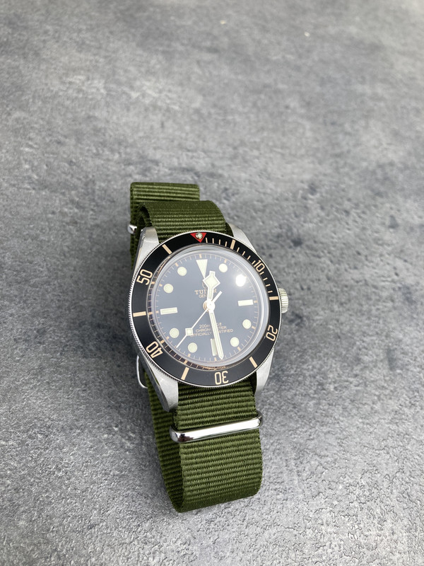 BEE68086-DB4E-417F-926E-9C9203E3BE07