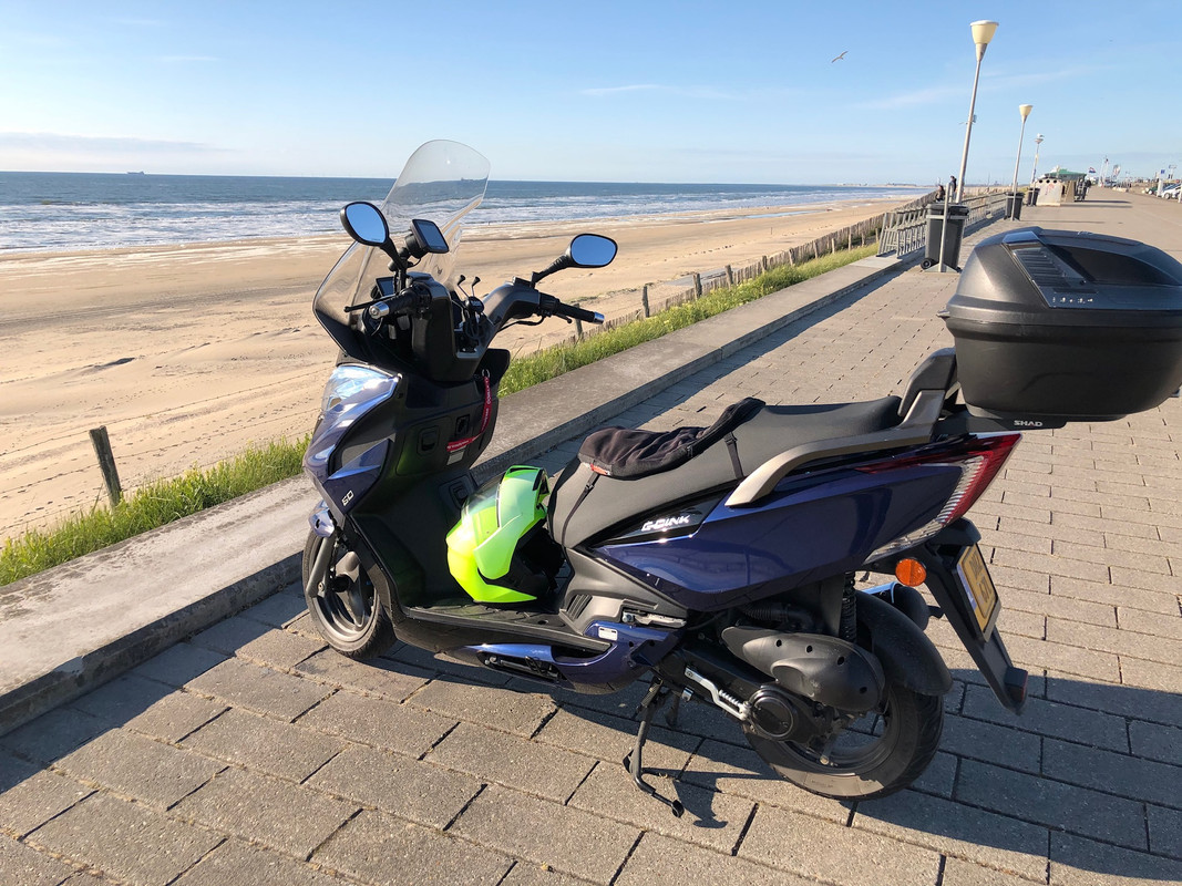 D39318A6-98AF-4A3B-A8EF-D63F89009757