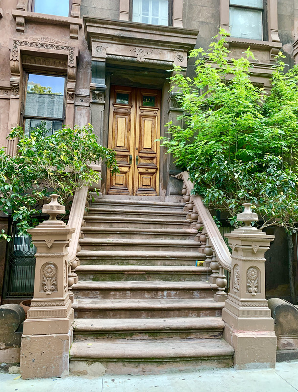 FB88066F-55E7-4998-90BB-5B5A583F82D3