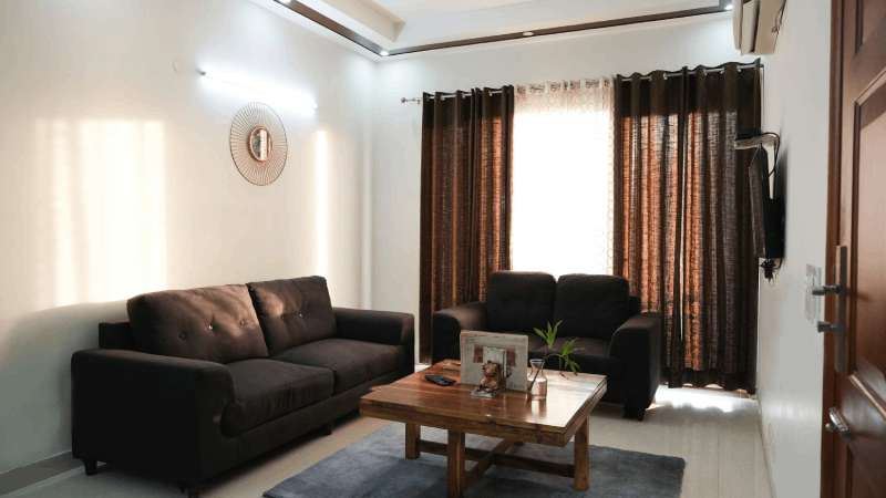3bhk-service-apartment-home-stay-apartment-hallroom-artemis