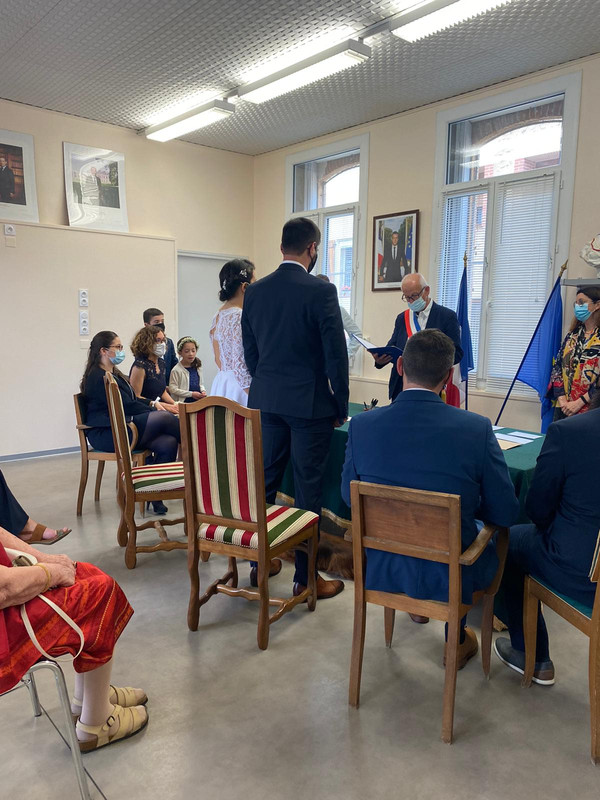 [Image: CF9-DE537-3803-48-E3-831-D-DAF0-B12-FE2-D1.jpg]