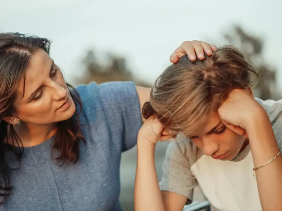 Can a narcissist actually love their child