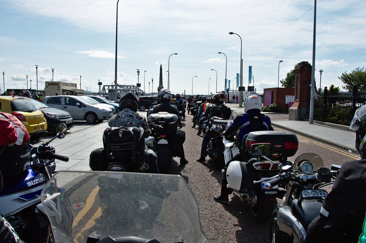 Vmax Tour 2019 au TT à l'île de Man R-DSC8054