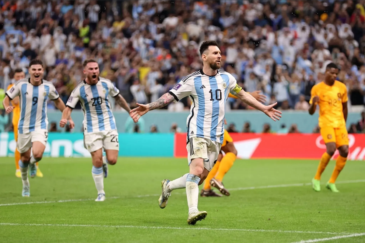 Messi iguala a Batistuta como el máximo goleador argentino en Mundiales