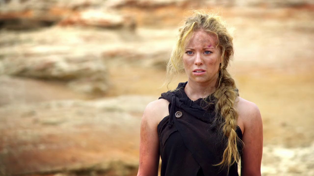 Survivor-2014-Hindi-Multi-WEBRip-720p-x264-AVC-AAC-2ch-mkv-0003