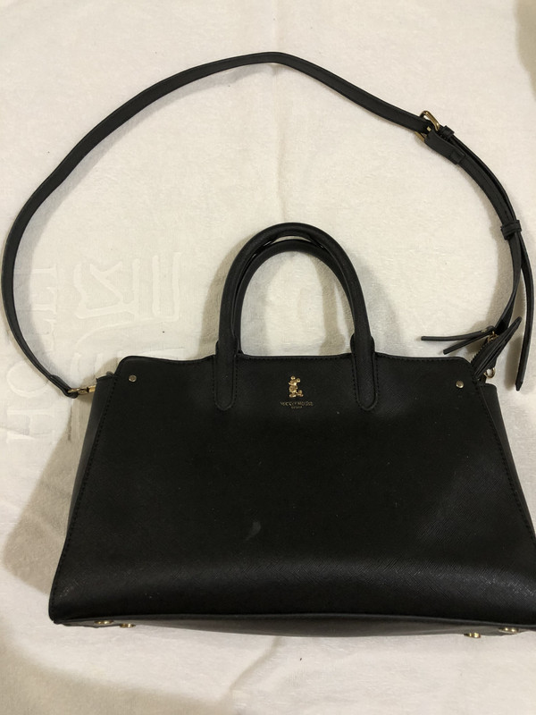 90A83E4C-C64C-4D14-837D-82C2968B3FC0