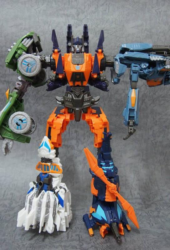 601940_339066209554124_1066291763_n