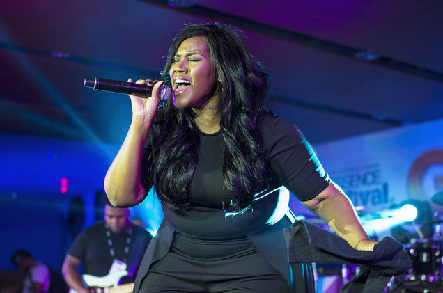 Kelly Price Performing