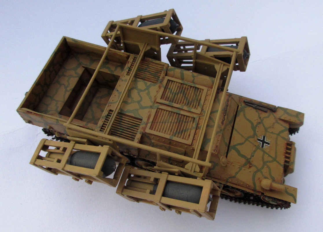 Sd.Kfz. 135 s.W.G. 40 32 cm Stuka zu Fuss (28)