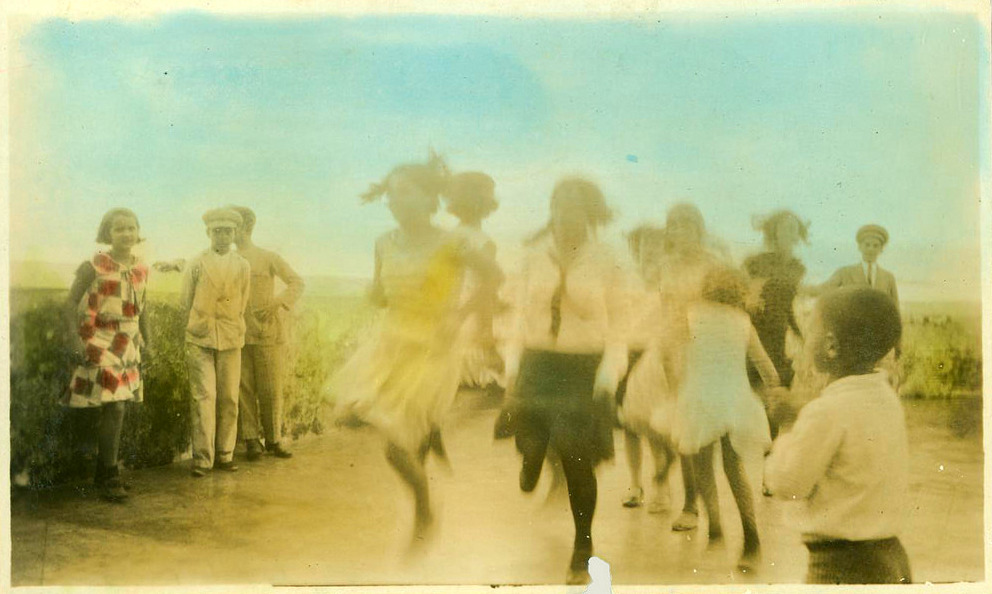 Vintage-Hand-Colored-Photos-8